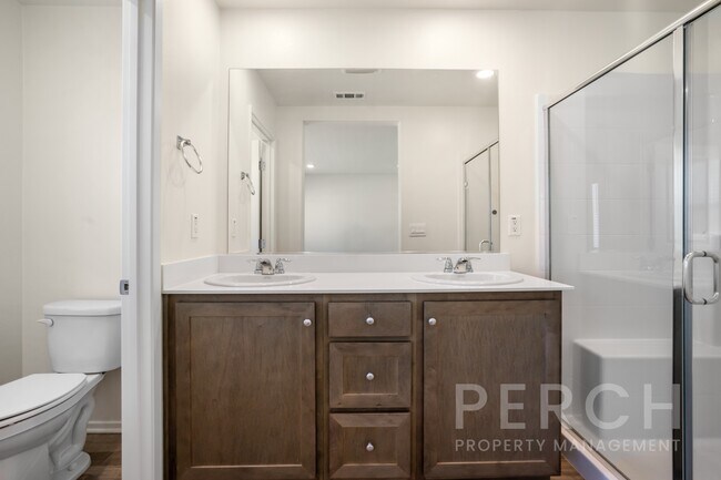 Building Photo - 30540 Altima Ct