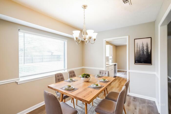 Building Photo - 105 Bordeaux Ct