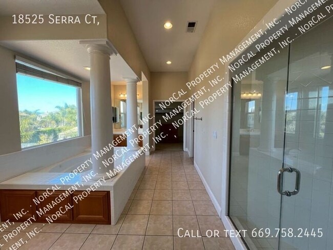 Building Photo - 18525 Serra Ct