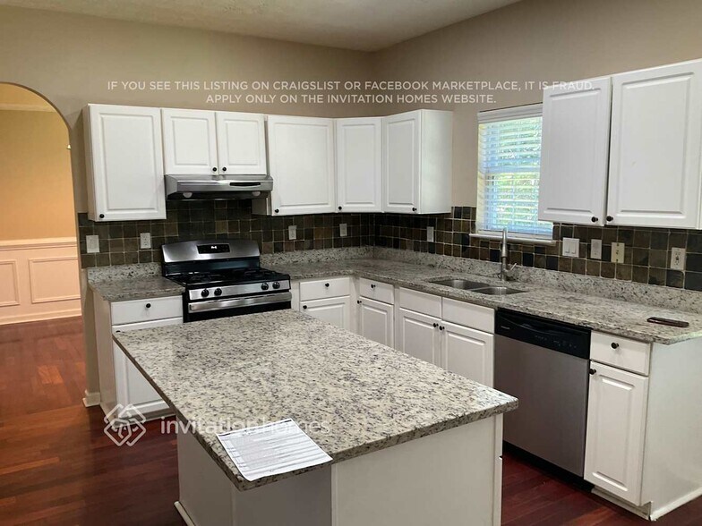 Building Photo - 4237 Wood Cove Dr
