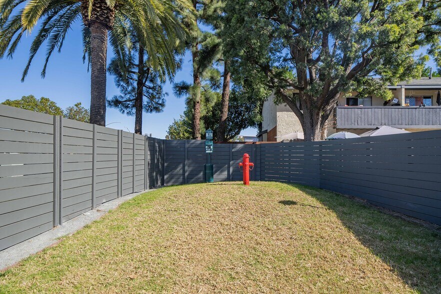 Building Photo - 269 W San Marcos Blvd