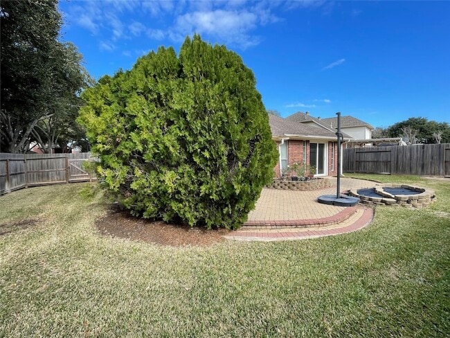 Building Photo - 1602 Lawick Cir