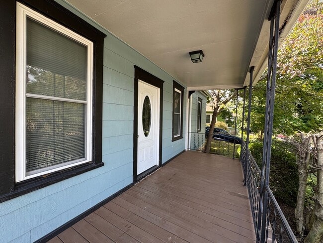 Primary Photo - North AVL - Updated Spacious 2/2 Home