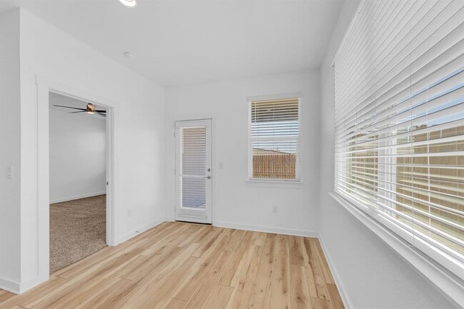 Building Photo - 149 Filifera Ct