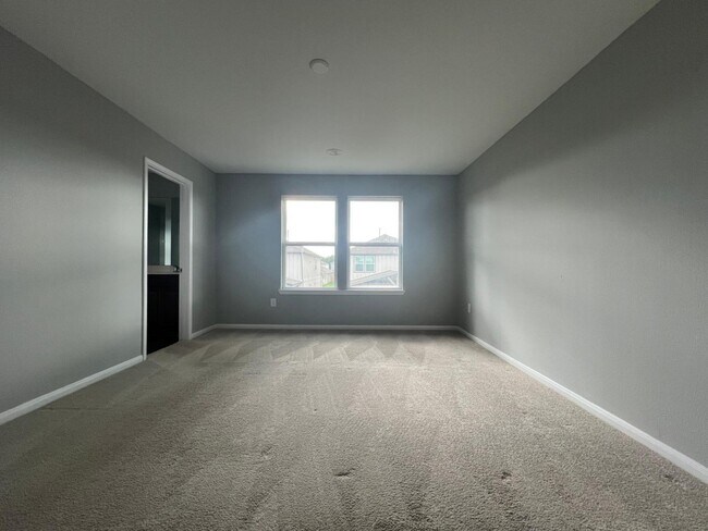 Building Photo - 17823 Pumpkin Vine Dr