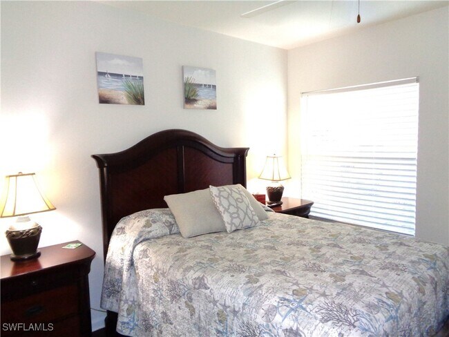 Building Photo - 6260 Bellerive Ave