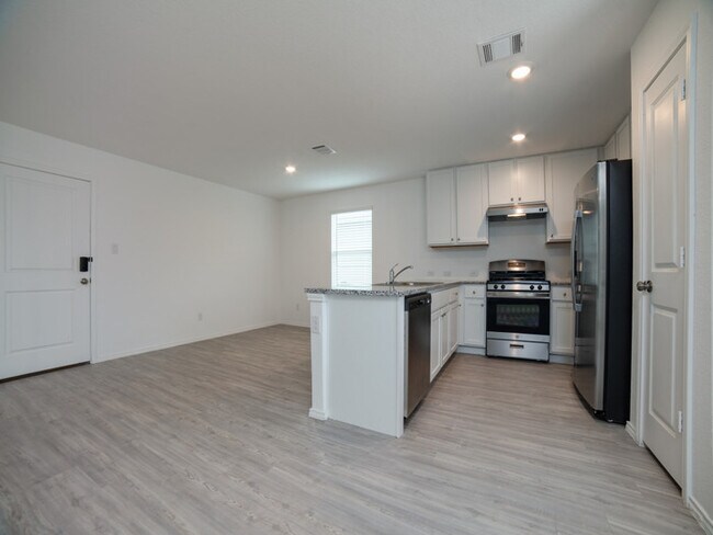 Building Photo - Converse, TX - House - $1,645.00 Available...