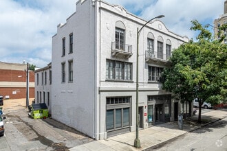 Building Photo - Revival