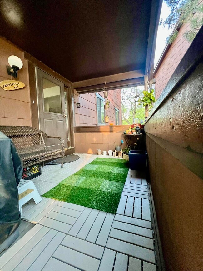 Building Photo - 195 Sandcastle Key