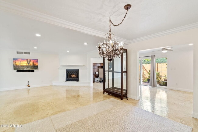 Building Photo - 2614 E Osborn Rd