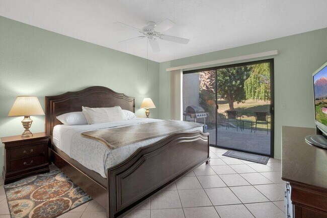 Building Photo - 41071 Preston Trail