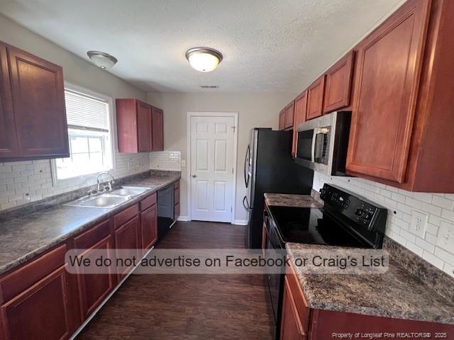 Building Photo - 7304 Layton Dr