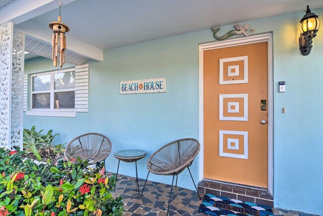 Building Photo - 11548 62nd Ave N