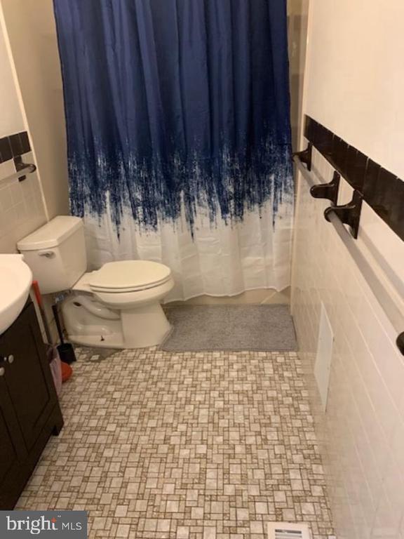 Building Photo - 2045 N 63rd St