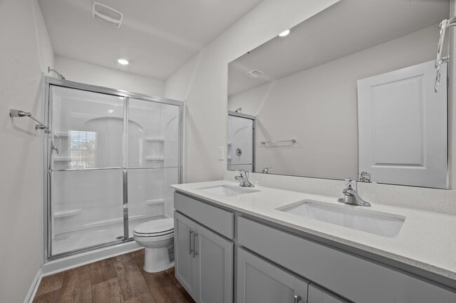 Building Photo - 4109 Laurel Rdg Dr