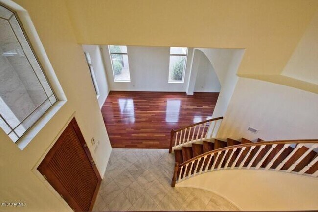 Building Photo - COMING SOON!! 5 bed 3 bath, 3000 + SFT with pool in Carino Estates, Chandler