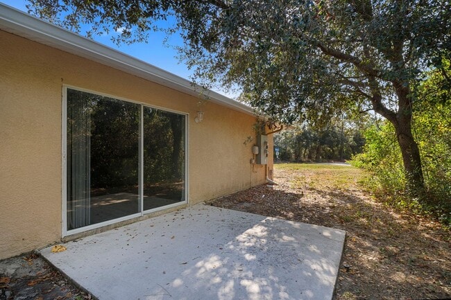 Building Photo - 4646-4646 15th St SW