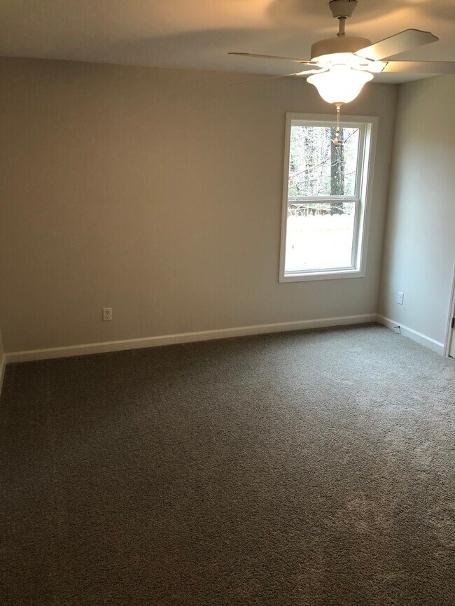 Building Photo - 4410 Easthaven Circle Tuscaloosa, AL 35405