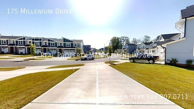 Building Photo - 175 Millennium Dr