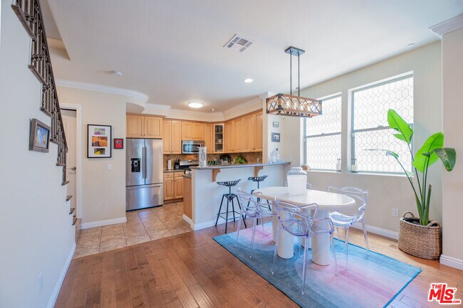 Building Photo - 5254 Corteen Pl