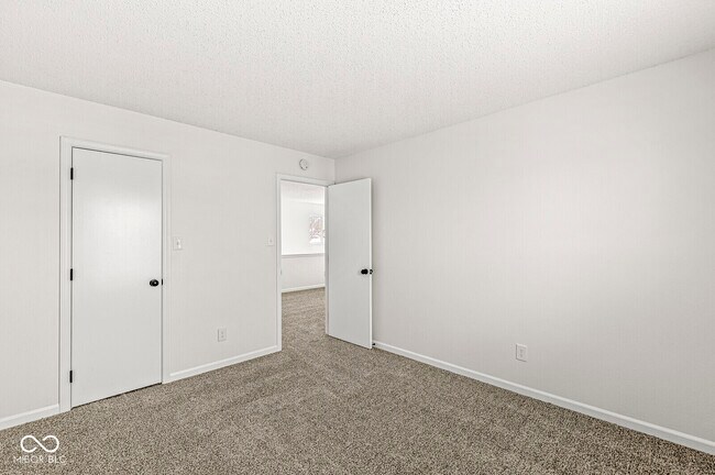 Building Photo - 1316 Freemont Ln