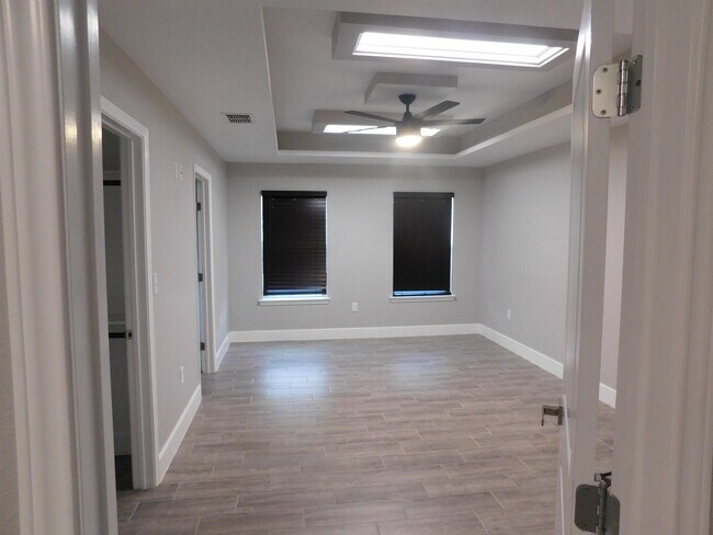 Building Photo - 108 Noahy Dr