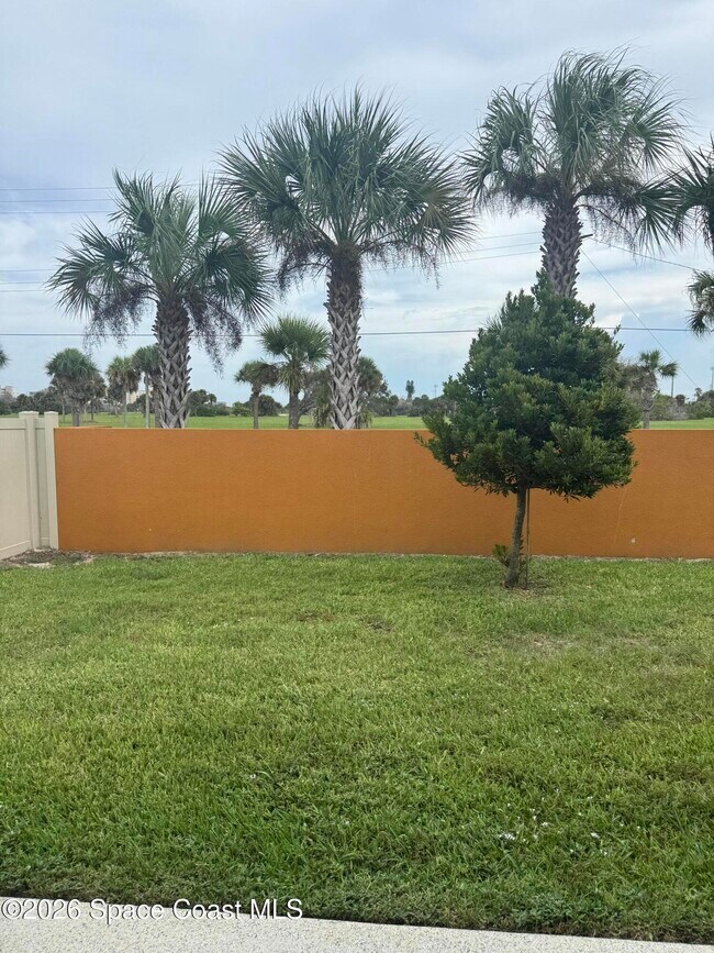 Building Photo - 49 Montecito Dr