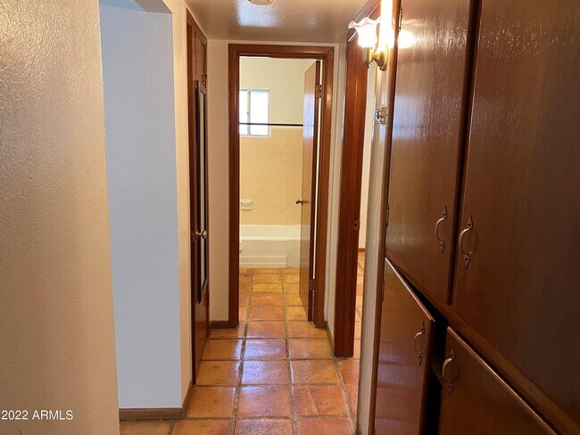 Building Photo - 7153 N 57th Dr