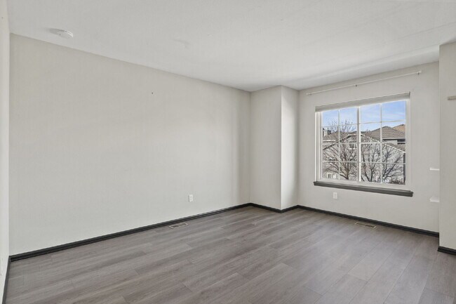 Building Photo - Huge Open-Concept Home in the Vibrant Briargate Neighborhood!