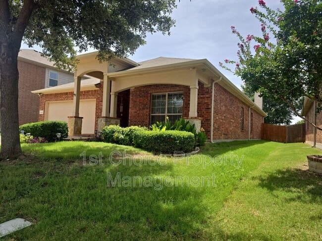 Building Photo - 13045 Sierra View Dr