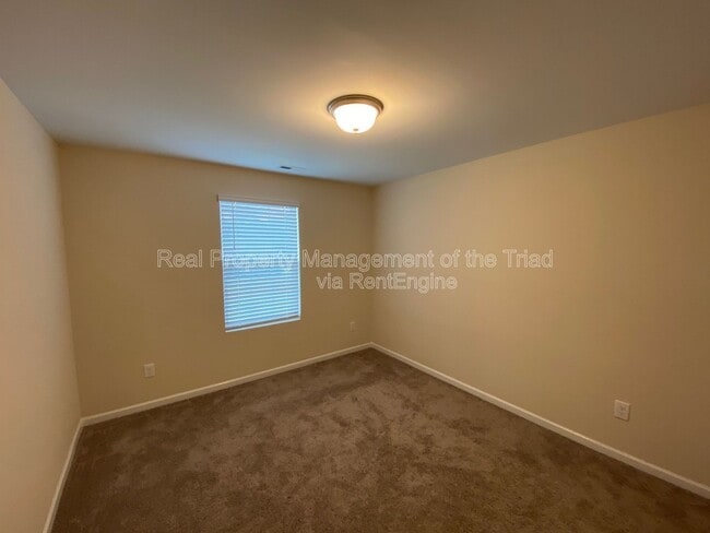 Building Photo - 3907 Copperfield Ct