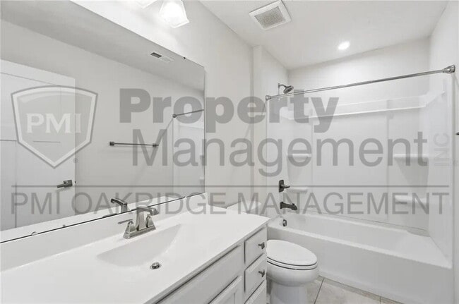 Building Photo - 414 Sydney Dr