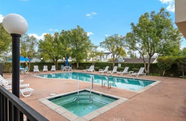 Building Photo - 19350 Sherman Way