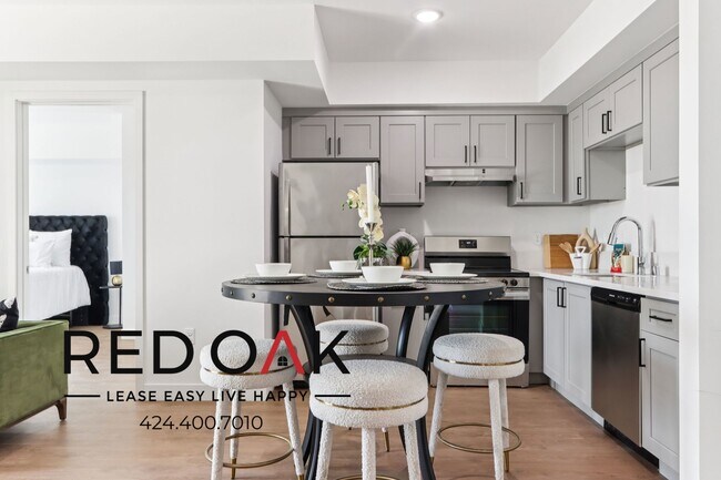 Building Photo - 14526 Kittridge St