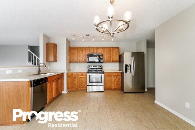 Building Photo - 5644 W Littleton Dr