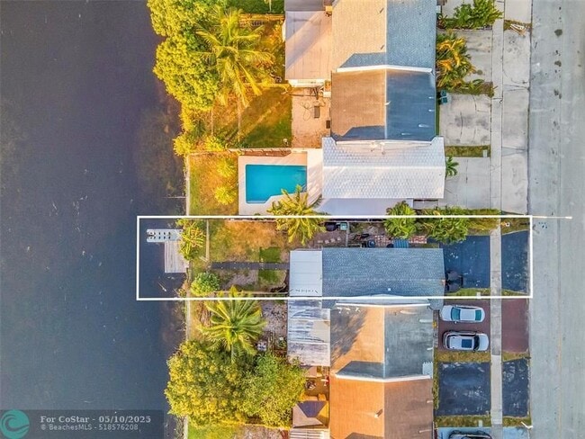 Building Photo - 447 Sunshine Dr