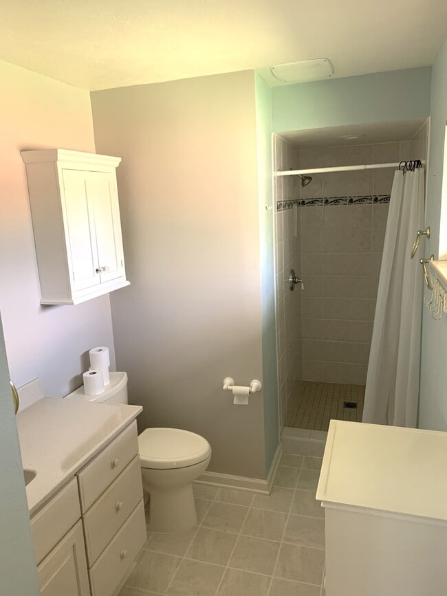 Building Photo - 3055 Crabapple Rd
