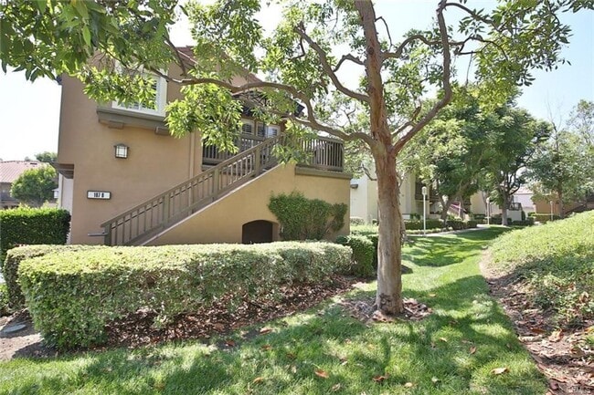 Building Photo - 2 Bedroom Condo in Orange