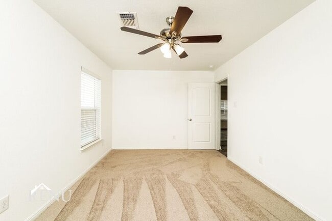 Building Photo - Coming Soon!