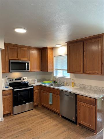 Building Photo - 3520 Sunnydale Ln