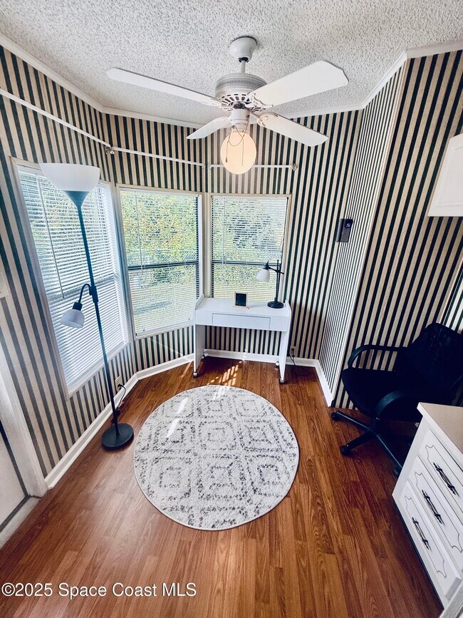 Building Photo - 2399 Coconut Palm Dr