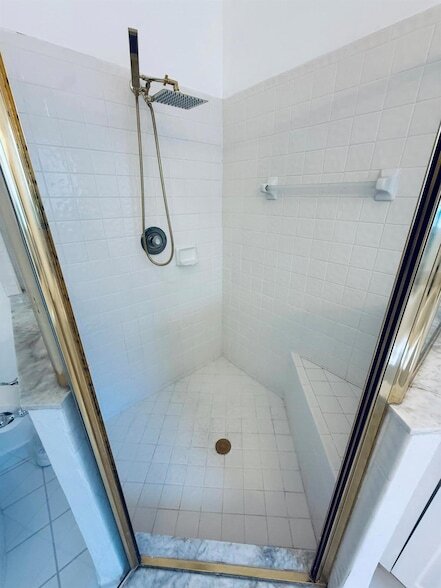 Building Photo - 7759 Great Glen Cir