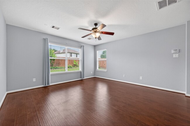 Building Photo - 16238 Ranchland Ln