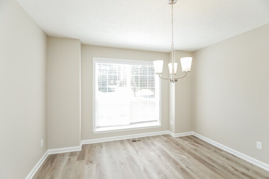 Building Photo - 57 Stonemill Way