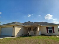 Building Photo - 6012 Thrush Ave