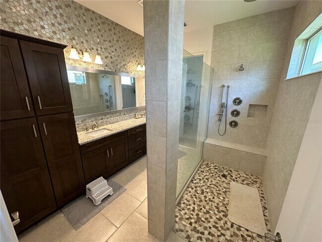 Building Photo - 8106 Mabury Ln
