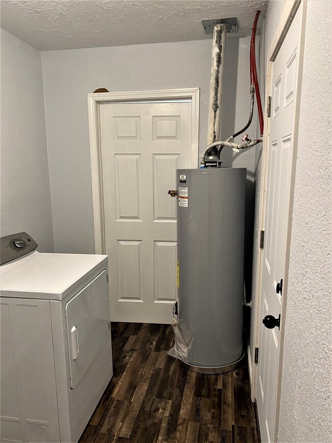 Building Photo - 508 Hickory St