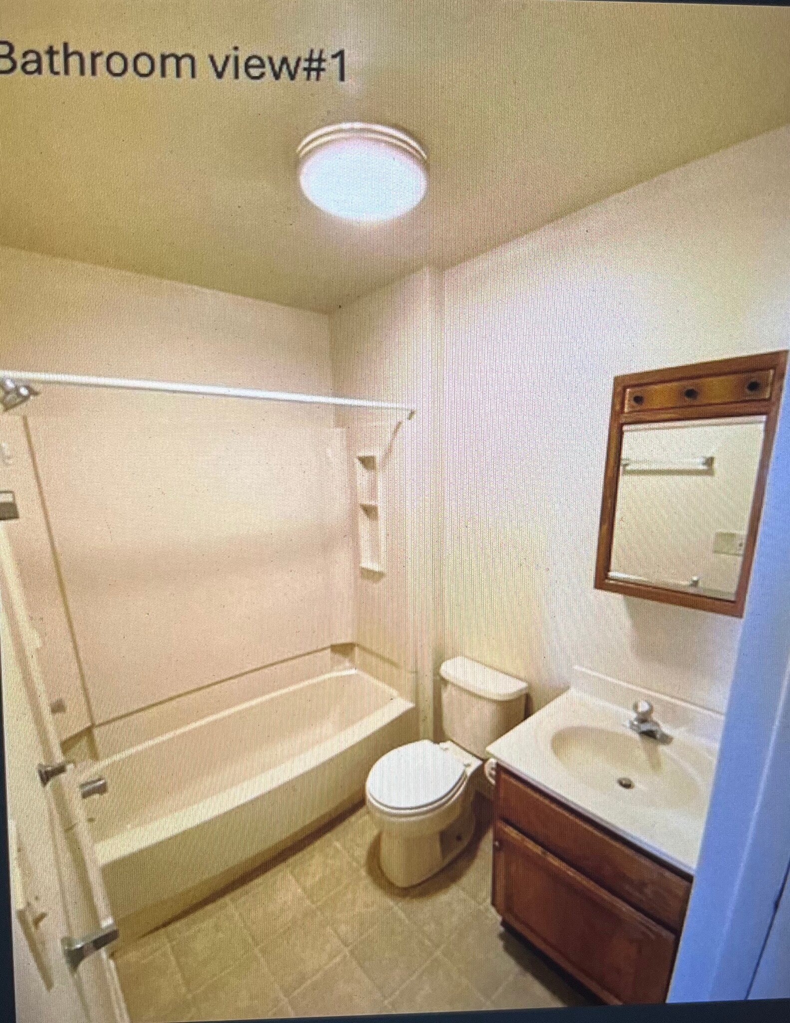 bathroom - 420 E Cumberland St