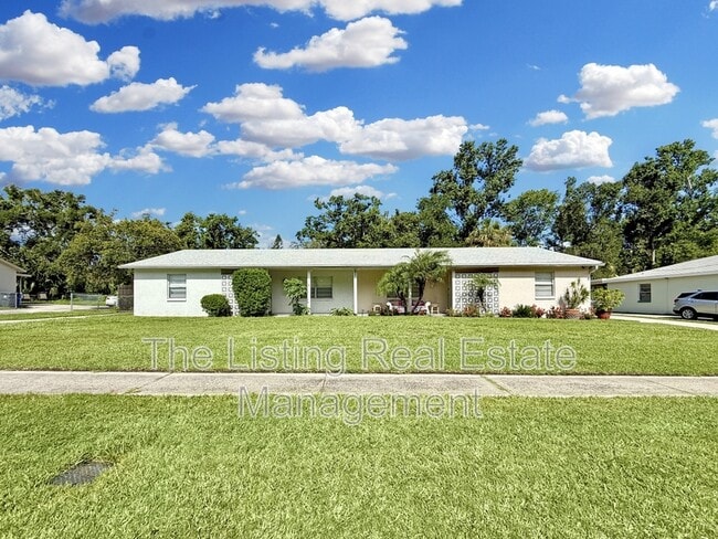 Primary Photo - 6805 Mathers Ln