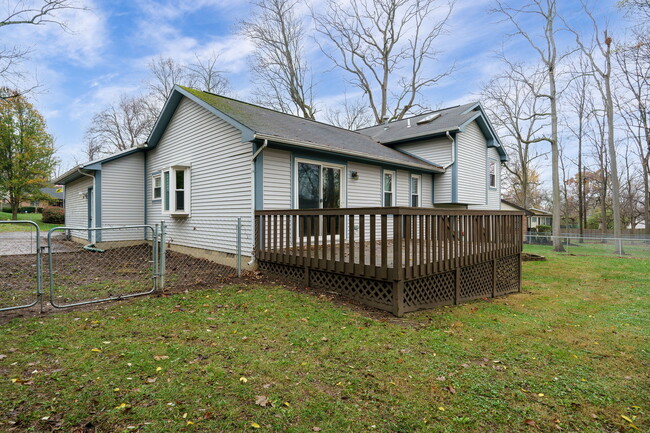Building Photo - 4527 Williamsport Dr
